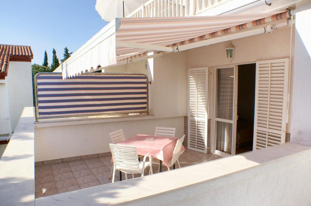 Apartments By The Sea Novalja, Pag - 4052 ภายนอก รูปภาพ